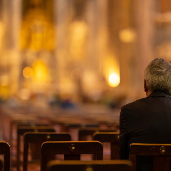 Humanitäre Hilfe – Kirche und Religion